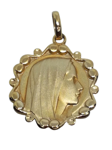 Pendentif en plaqué or