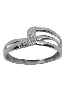 Bague en or gris, diamant