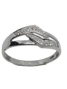 Bague en or gris, diamant