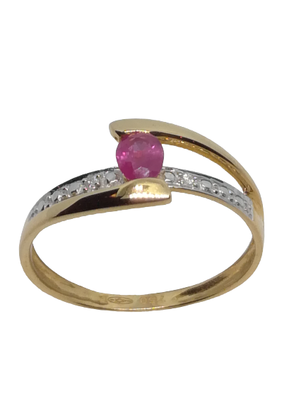 Bague en or, rubis et diamant