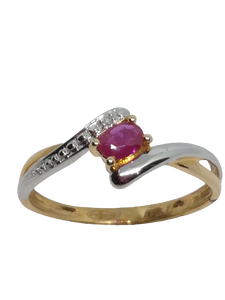 Bague en or, rubis et diamant