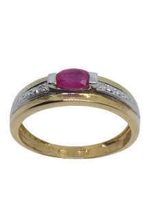 Bague en or, rubis et diamant