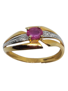 Bague en or, rubis et diamant