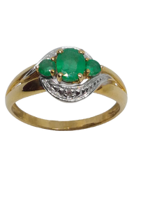 Bague en or, émeraude et diamant