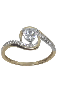 Bague en or, oxyde de zirconium