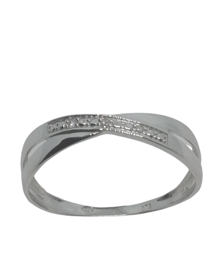 Bague en or gris, diamant