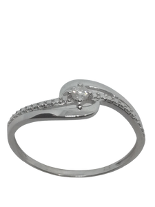 Bague en or gris, diamant