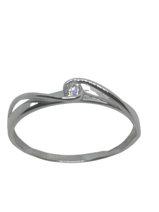 Bague en or gris, diamant