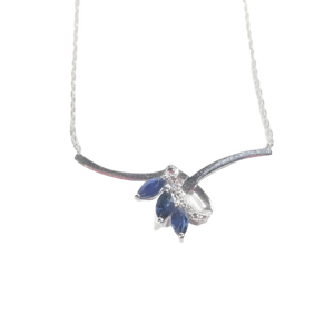 Collier en or, saphir et diamant
