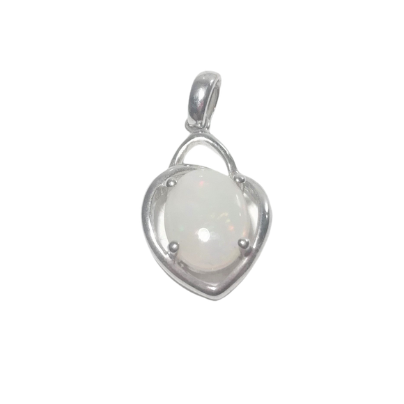 Pendentif en argent, opale